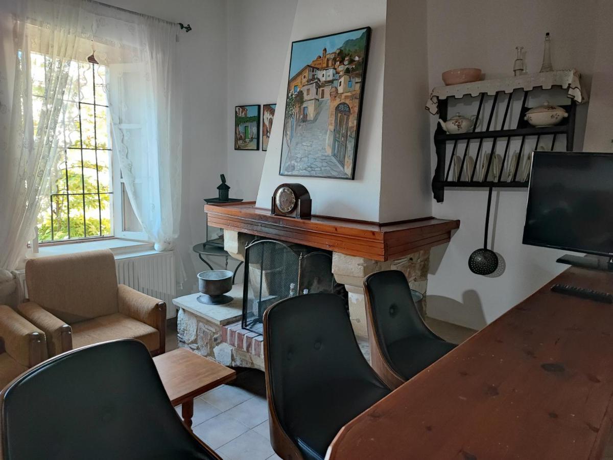 Maison d'hôtes Liakoto à Panayia Extérieur photo