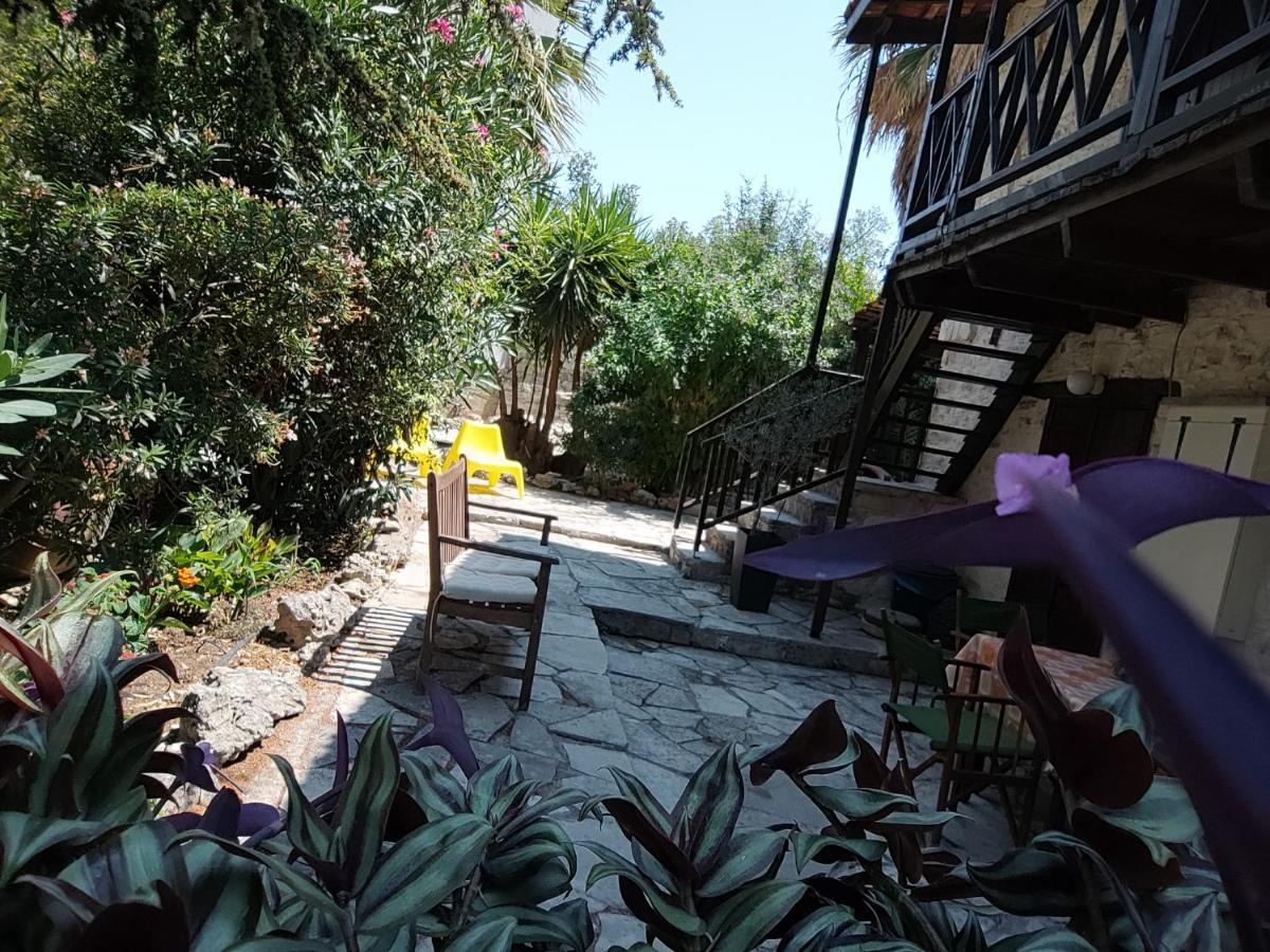 Maison d'hôtes Liakoto à Panayia Extérieur photo