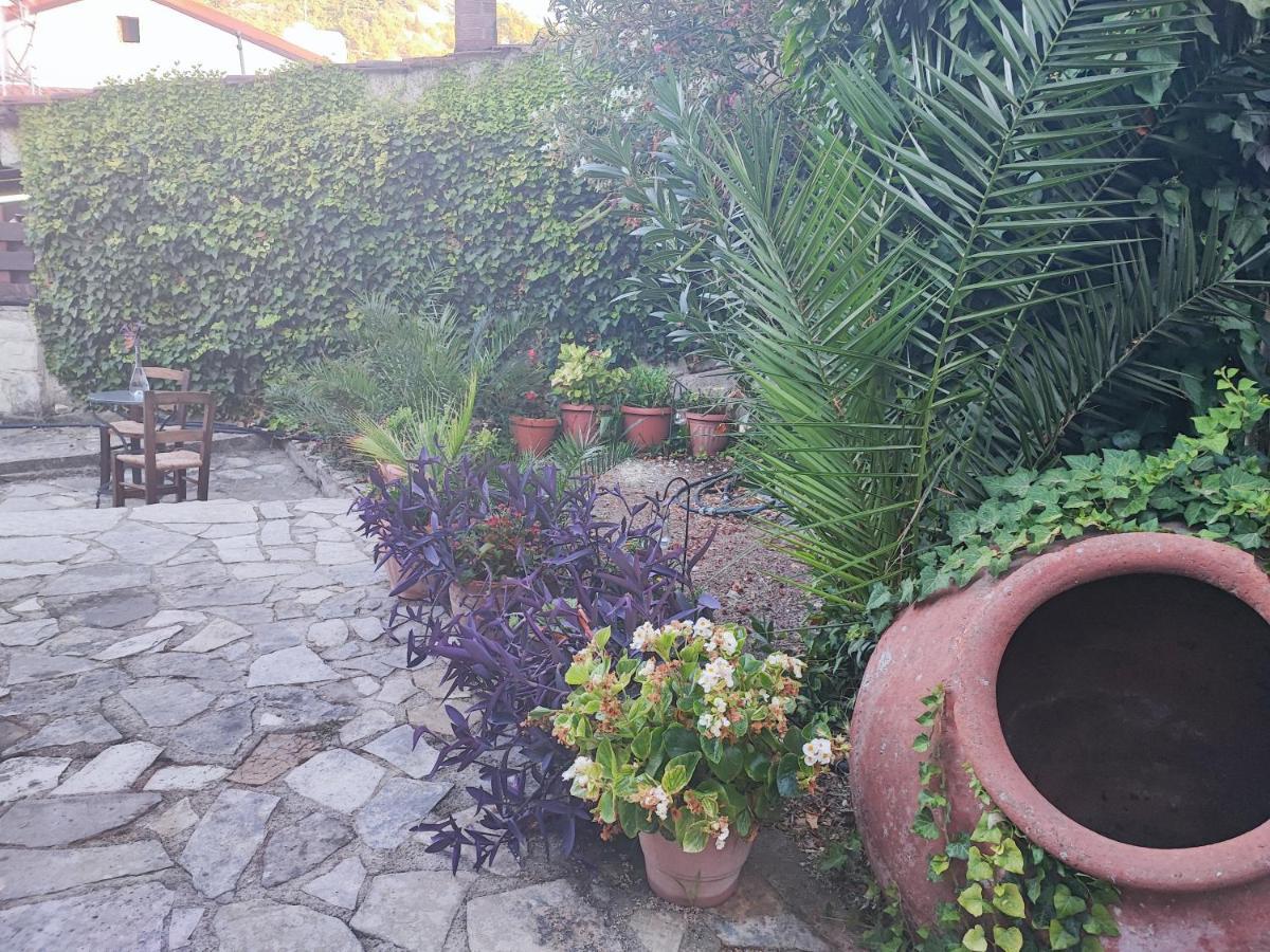 Maison d'hôtes Liakoto à Panayia Extérieur photo
